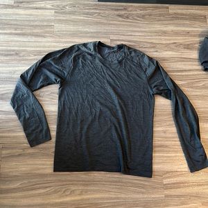 Lululemon metal vent tech long sleeve